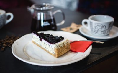 Blueberry cheesecake with poppyseed